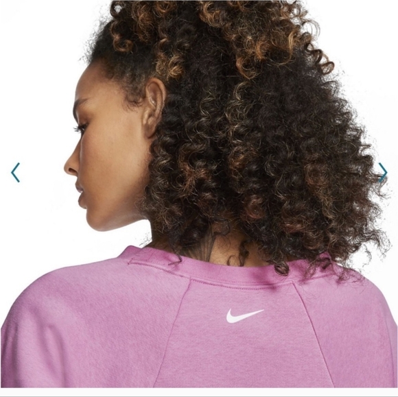 Nike DriFit Cropped sweatshirt - Picture 7 of 8
